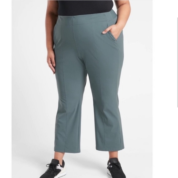 NWT Athleta Cosmic Kick Flare Pant - Picture 1 of 13